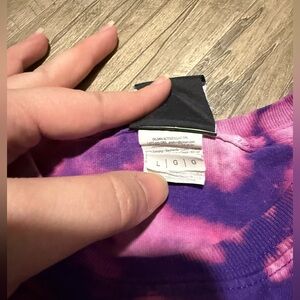 Men’s large thrasher shirt